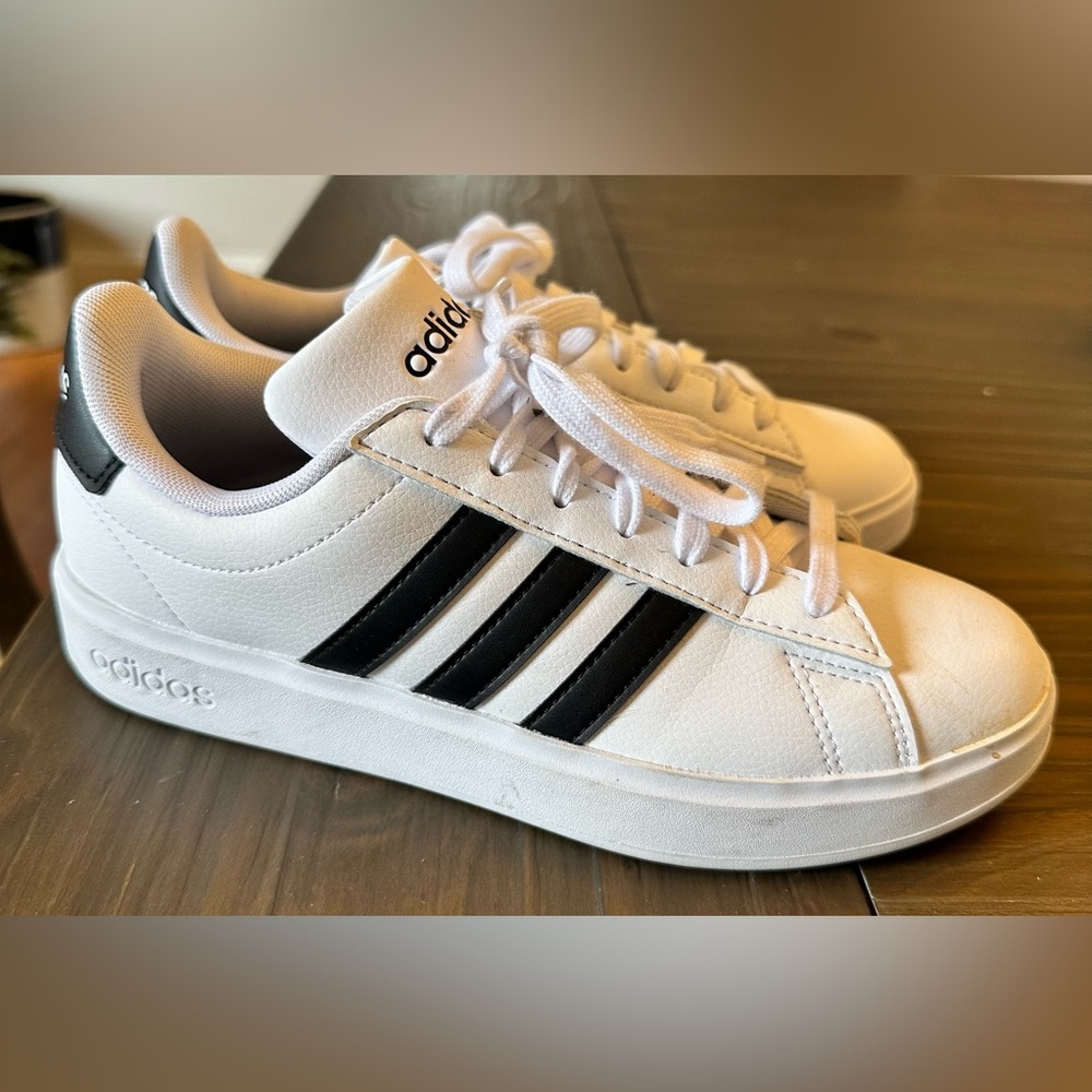 New! Adidas Grand Court 2.0 Sneaker - Women's (6.5)